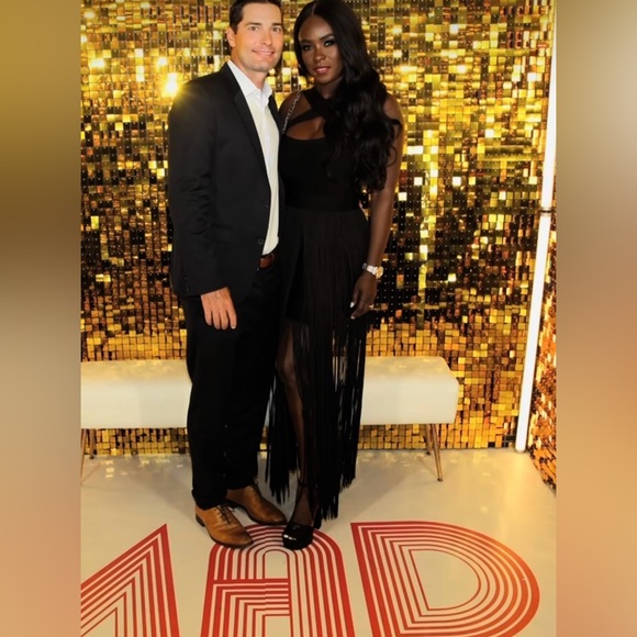 Herve Leger Black Fringe Dress with White Heels - Picture 4 of 6